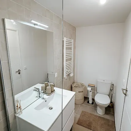 Aya - Renovated Air-conditioned Duplex With Garden ניס