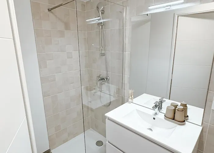 Aya - Renovated Air-conditioned Duplex With Garden Appartement Nice