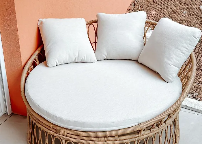 Appartement Aya - Renovated Air-conditioned Duplex With Garden